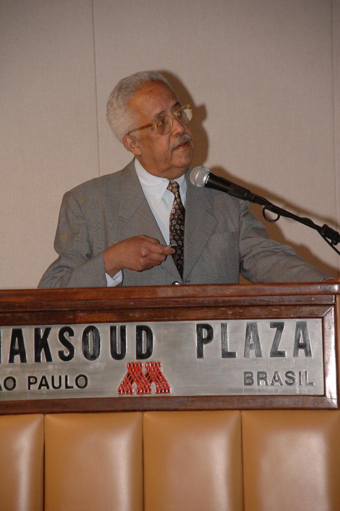 Prof. Dr. Luiz Biella de Souza Valle